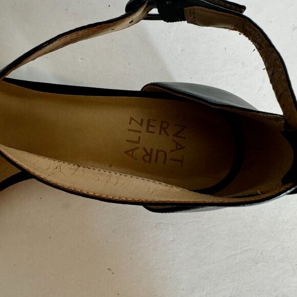 Naturalizer Women's Black Blakely Sandals Size 8.5 Ankle Strap 1" Block Heel Buc - Picture 3 of 13
